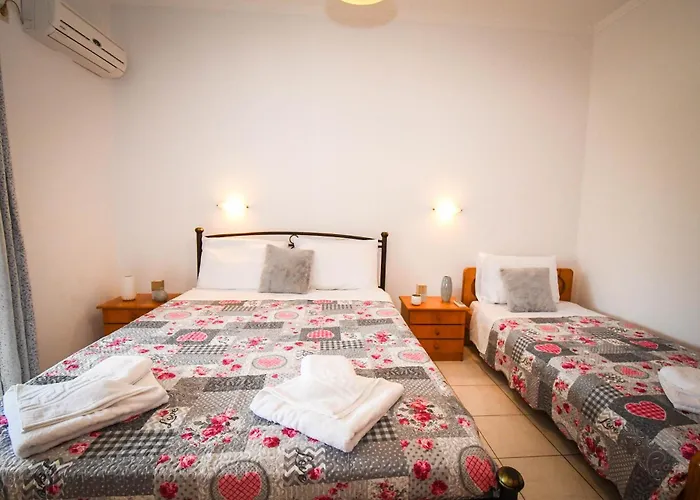 Varvarigos Village Apartamento Áyios Kírikos