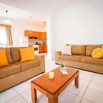 Varvarigos Village Apartment Áyios Kírikos