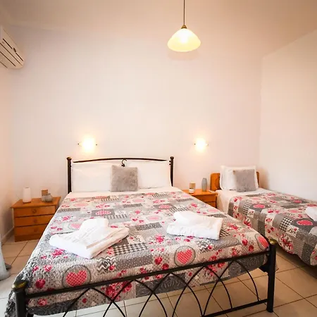 شقة Varvarigos Village