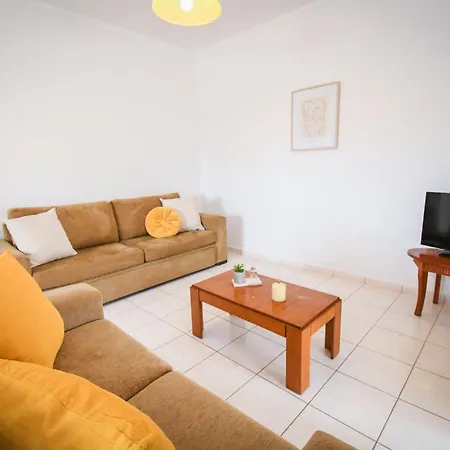 Apartman Varvarigos Village