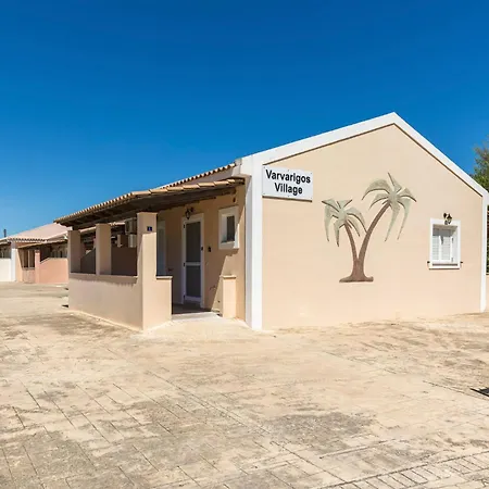 Varvarigos Village Apartament Áyios Kírikos