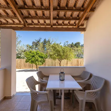 Apartament Varvarigos Village *