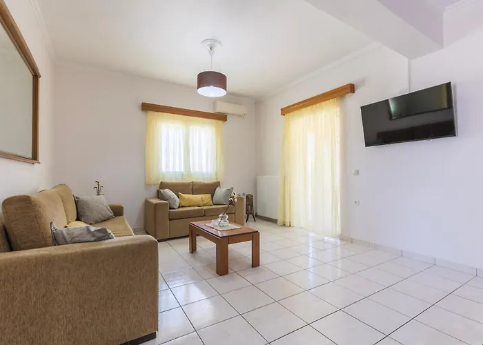 Varvarigos Village Áyios Kírikos